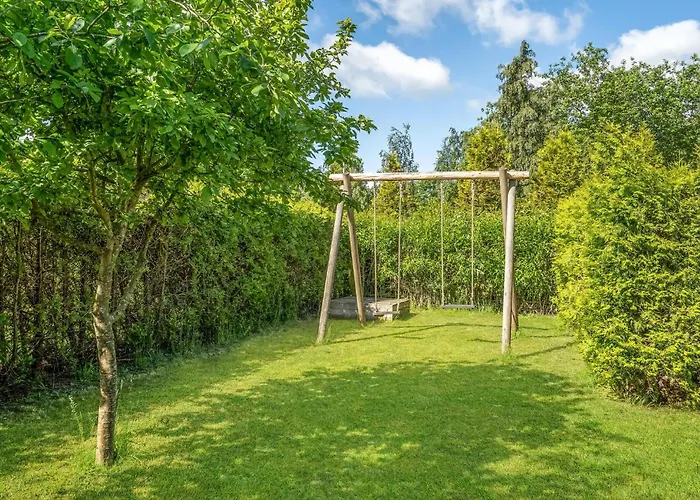 Lovely In With Wifi Holiday home *